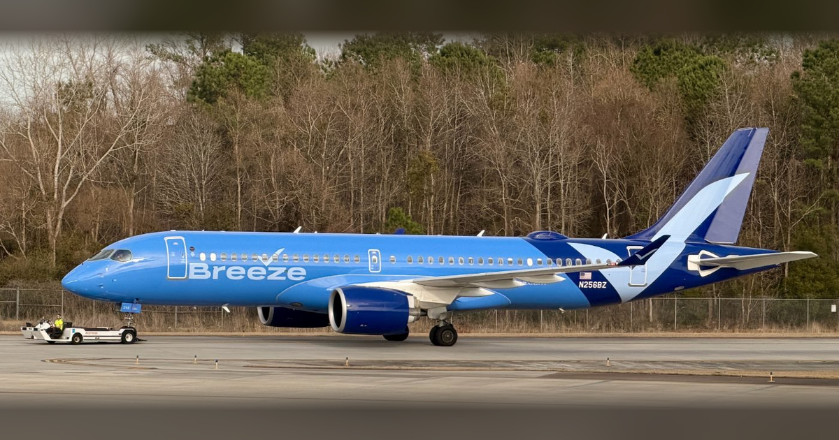 Breeze Airways Guide 2026: Flights, Destinations, Baggage & Tips